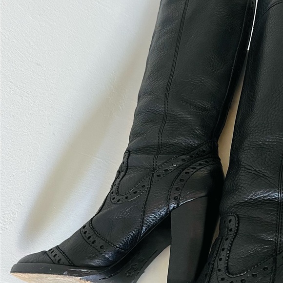 Gorgeous! MICHAEL KORS BOOTS pre owned, great condition, leather - Picture 5 of 7